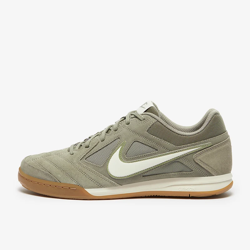 Nike Sportswear Gato