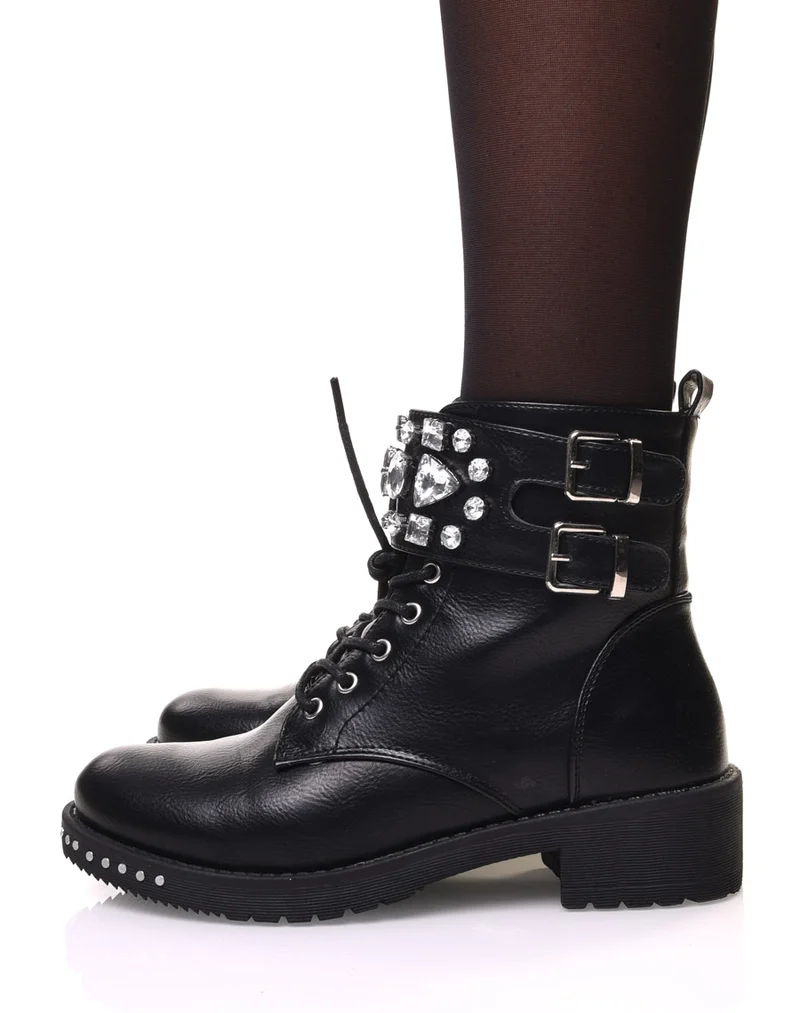 Bottines noires à lacet et détails diamants