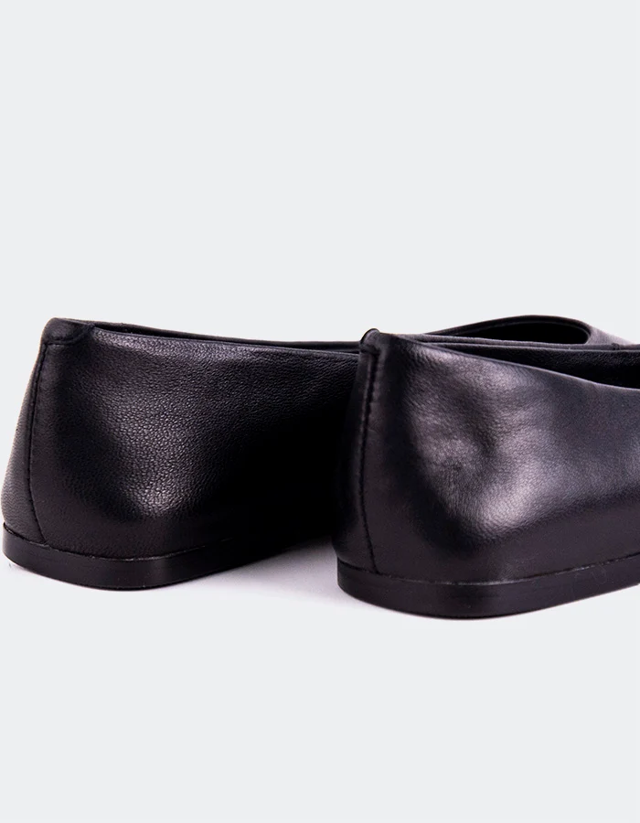 Mekka Black Leather