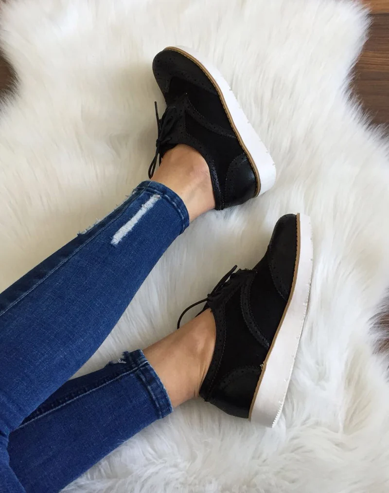 Derbies noirs