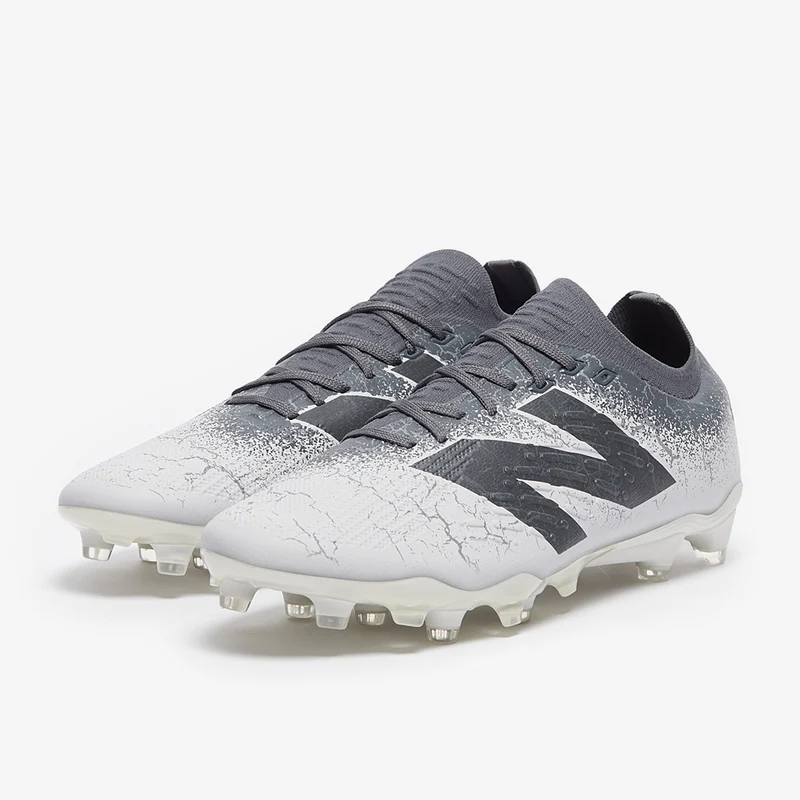 New Balance Tekela V4+ Pro Low-Cut FG