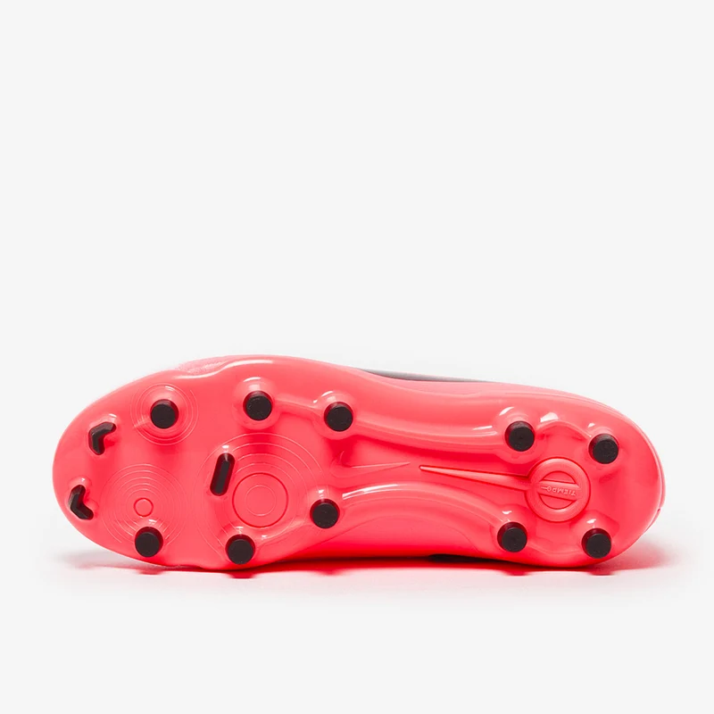 Nike Chaussure de foot basse à crampons multi