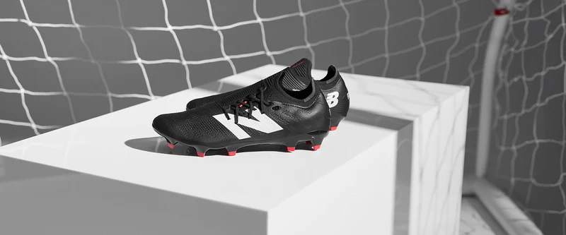 New Balance Furon V7+ Pro FG