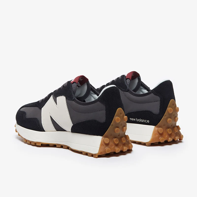 New Balance 327