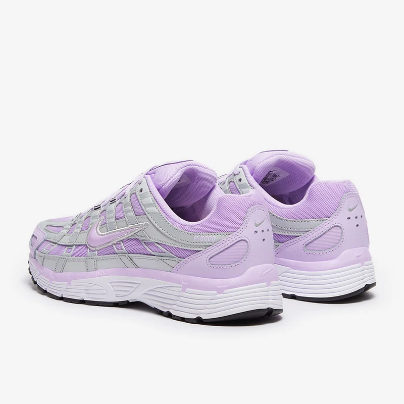 Nike Sportswear P-6000 pour Femme