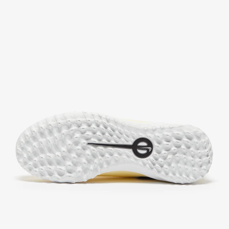 Nike Tiempo Legend X Club TF pour Enfant