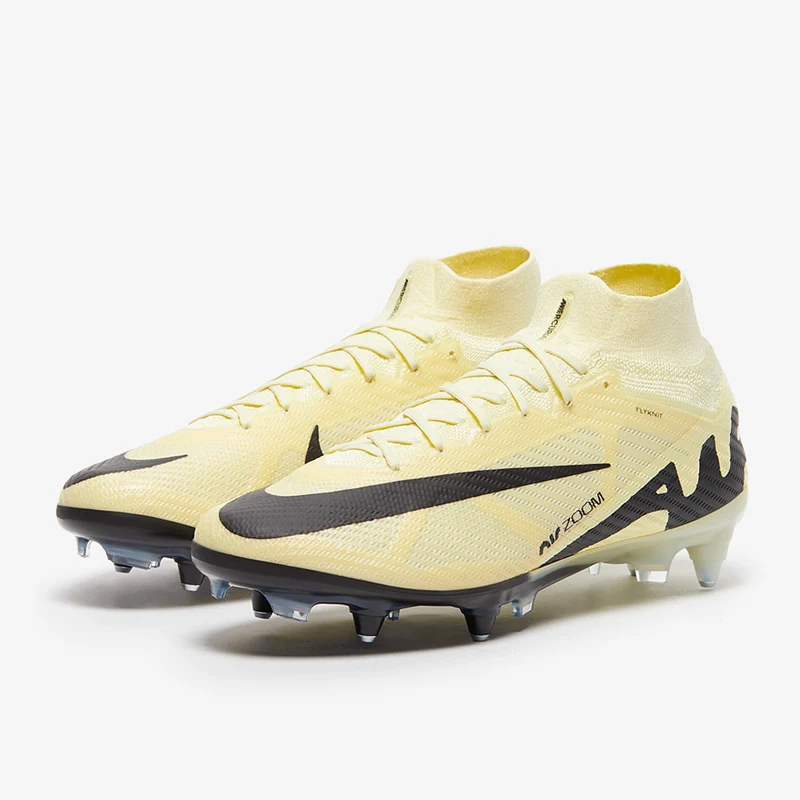 Nike Chaussure de foot montante à crampons pour terrain gras