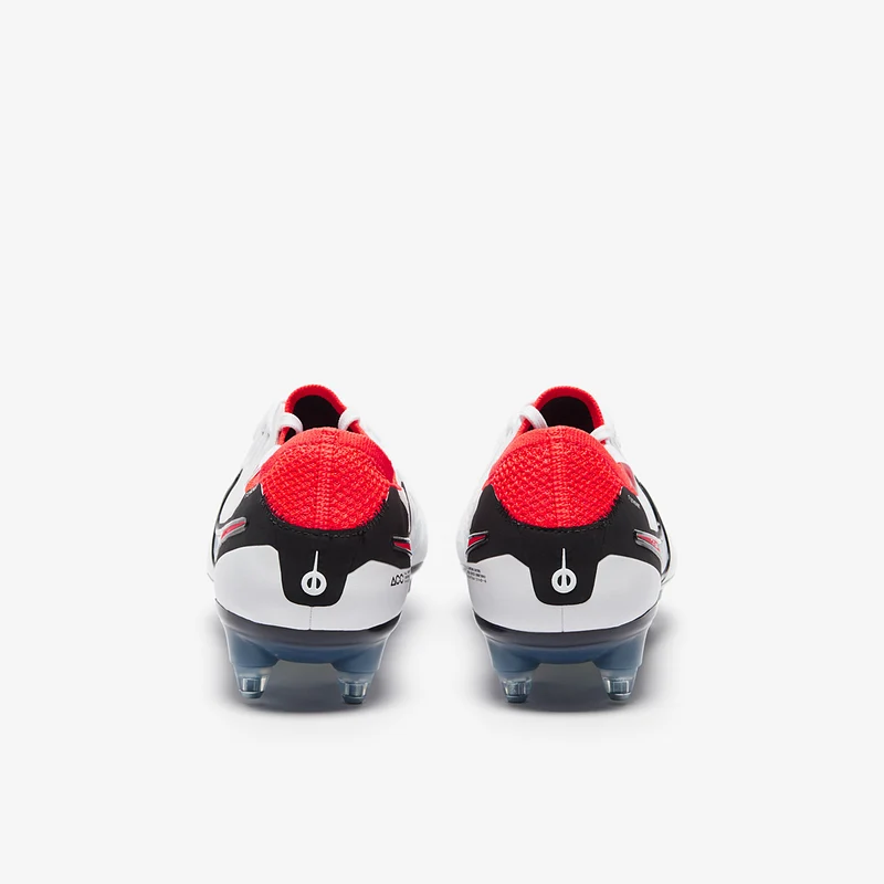 Nike Chaussure de foot à crampons pour terrain gras Tiempo L