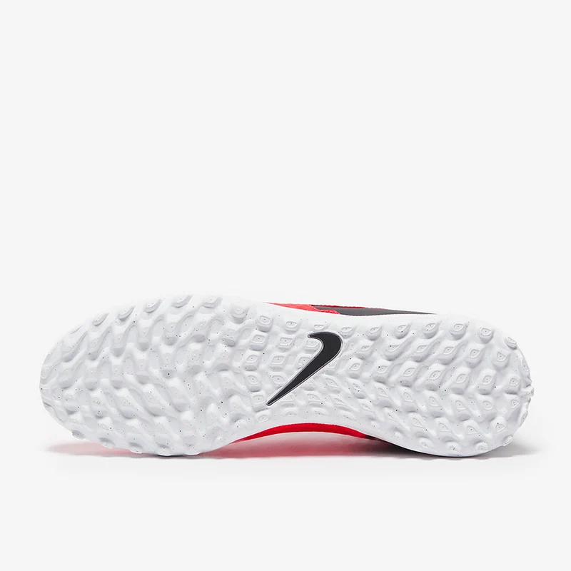 Nike Chaussure de foot basse pour surface synthétique Phanto