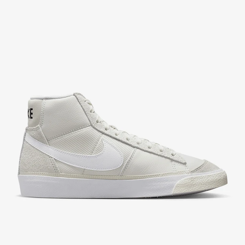 Nike Sportswear Blazer Mid Pro Club