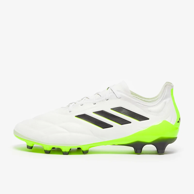 adidas Unisex Chaussure Copa II.1 Terrain synthétique