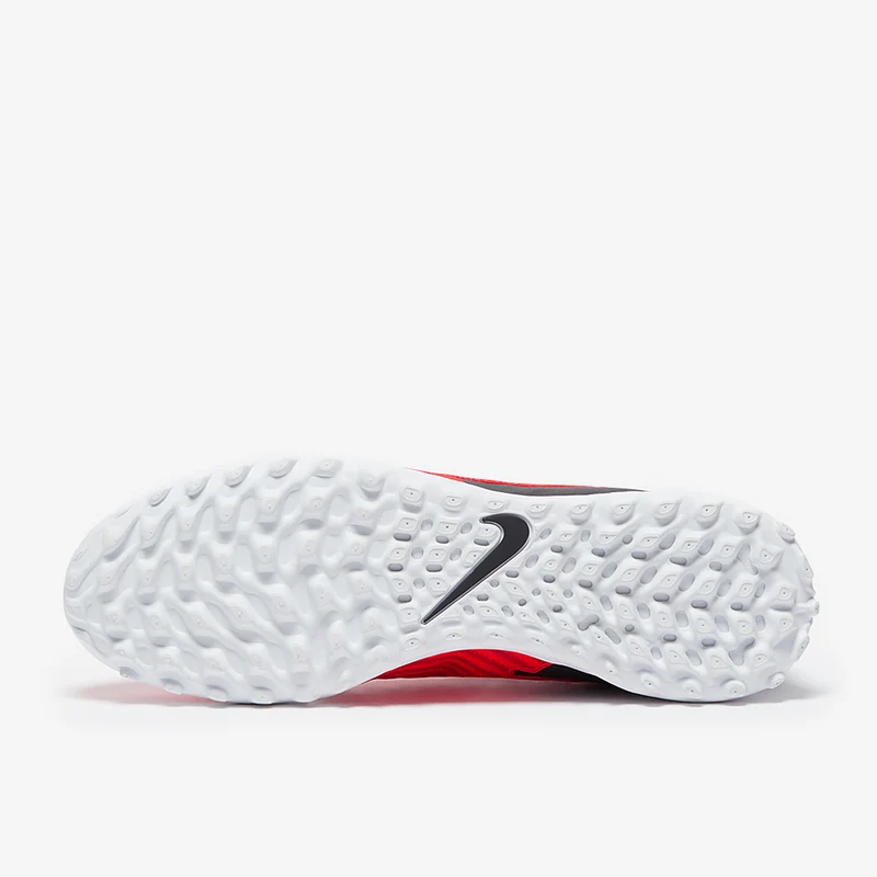 Nike Chaussure de foot basse pour surface synthétique Nike P