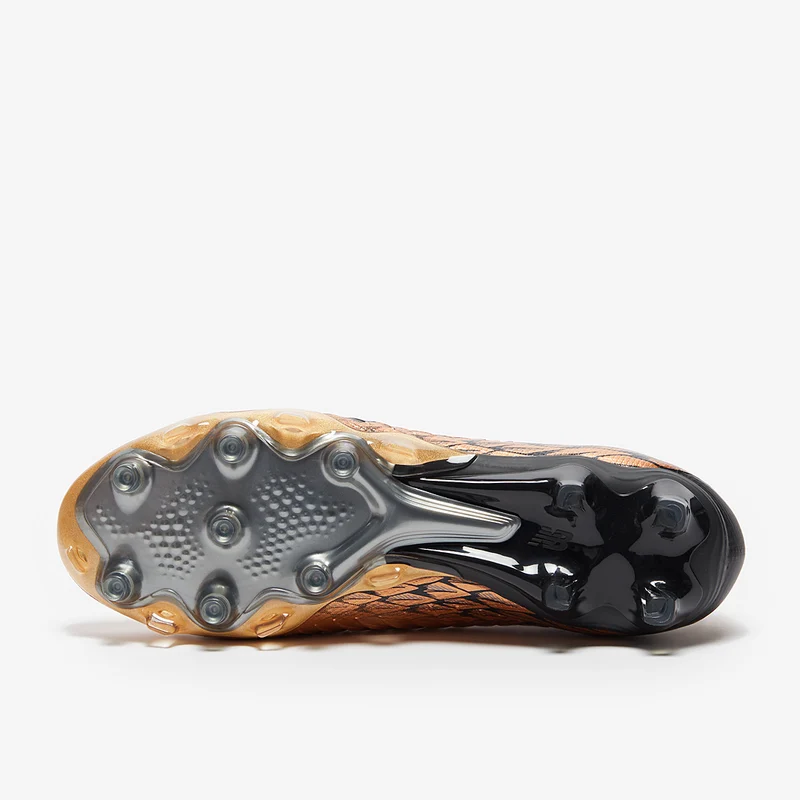 New Balance Tekela V4 Low-Cut Laced Pro FG