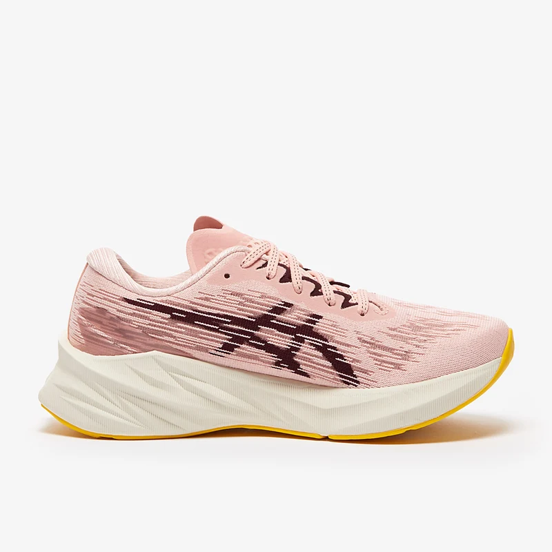 ASICS Womens Novablast 3