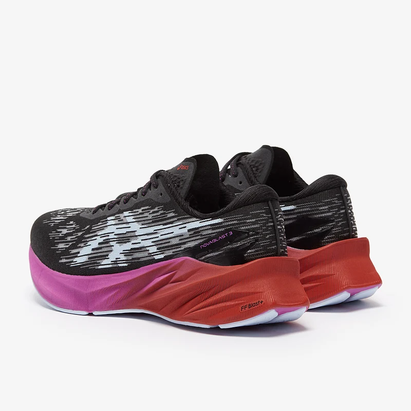 ASICS Womens Novablast 3