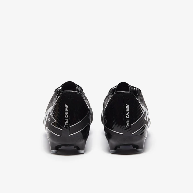 Nike Chaussure de foot basse à crampons multi