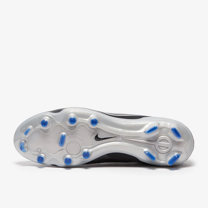 Nike Chaussure de foot basse à crampons pour terrain sec Tie