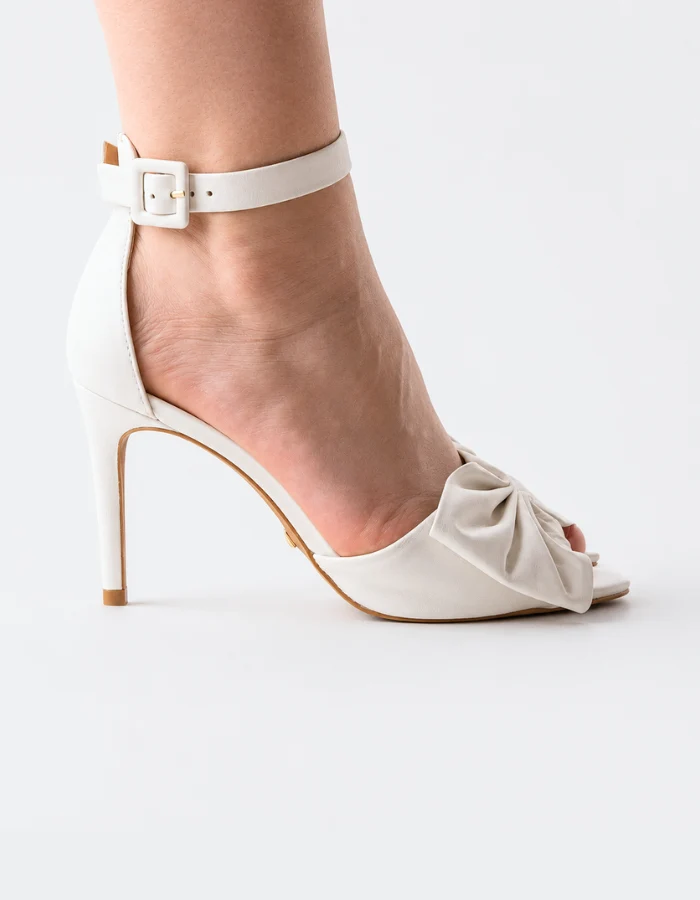 Dominicana White Leather