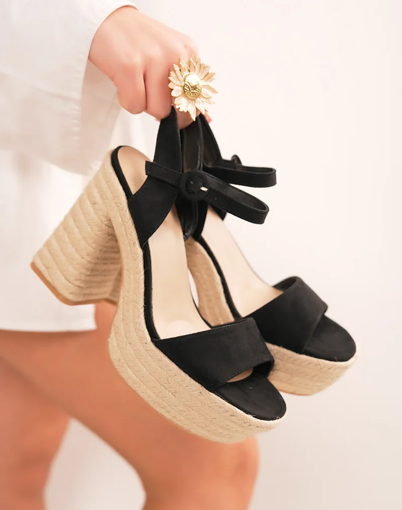 Sandales femme en suédine noire à talon en jute tendance et haut
