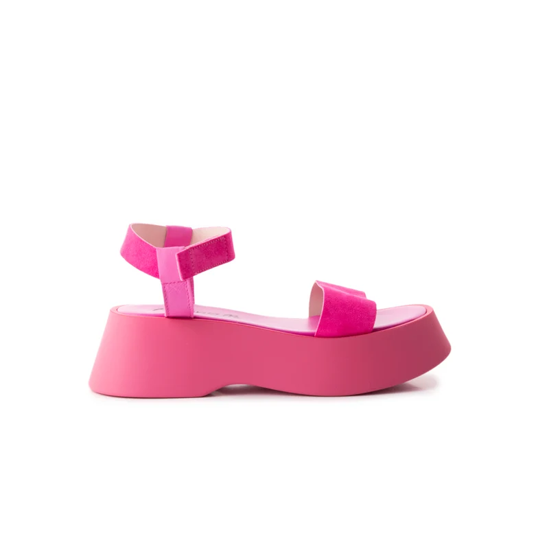 Aguo Fuchsia Leather