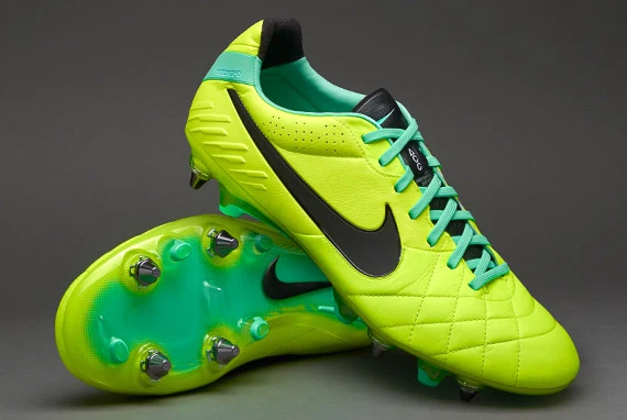 Nike Tiempo Legend IV SG Pro