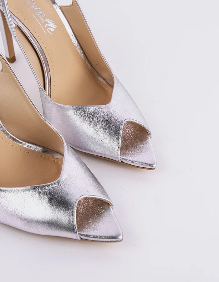 Twylla Silver Leather