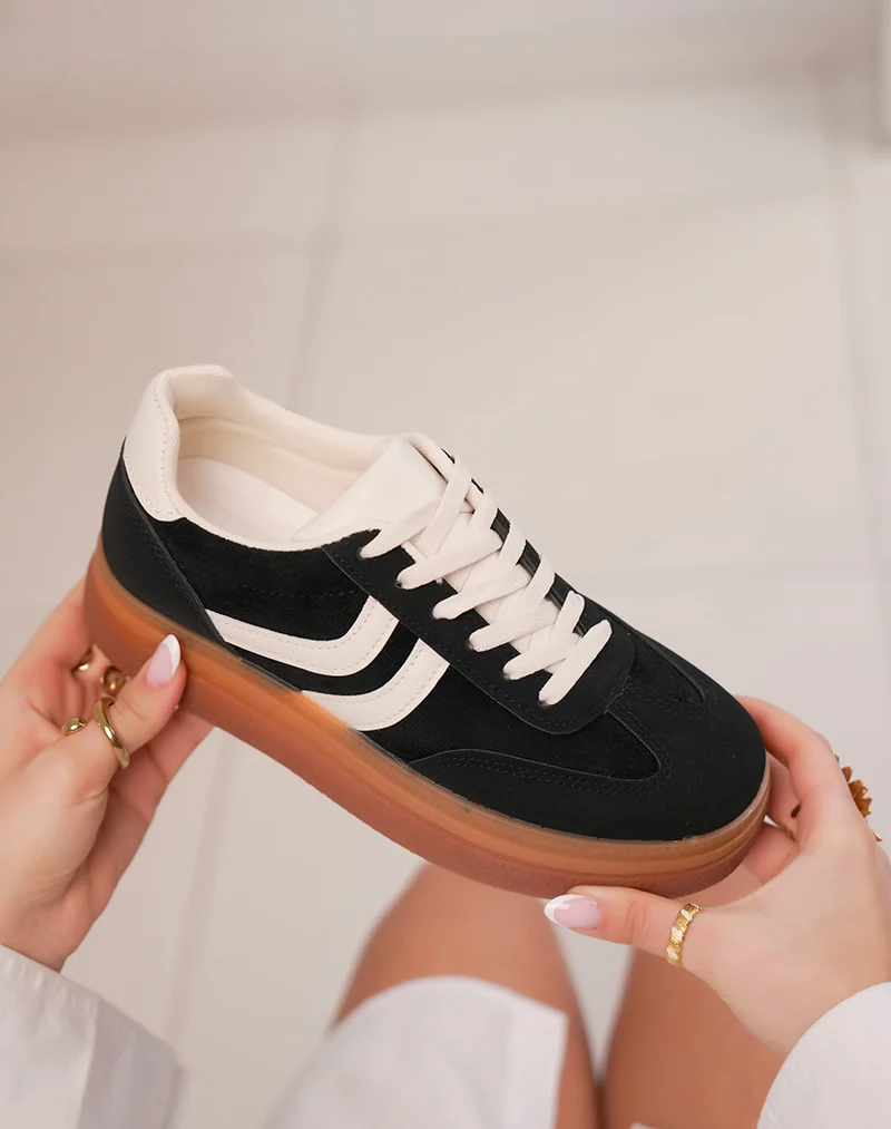 Baskets femme noires en suédine à plateforme écrue tendance et semelle marron