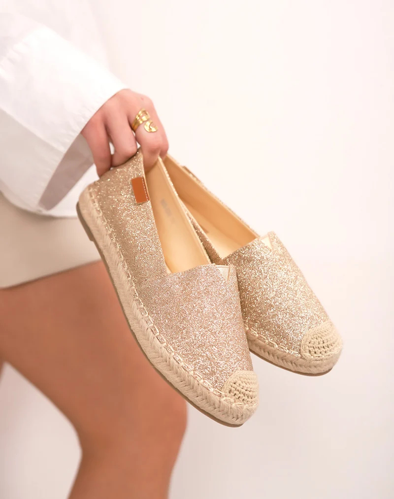 Espadrilles femme dorées pailletées élégantes avec bout tissé et semelle plateforme