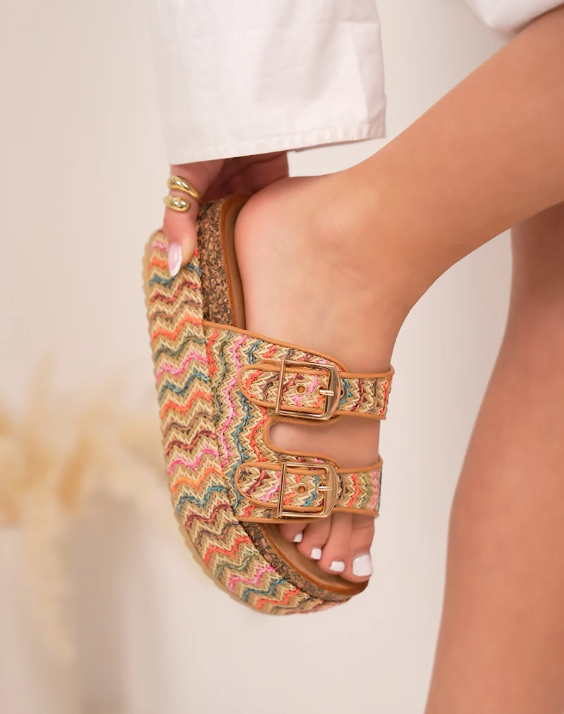 Mules femme multicolores à plateforme épaisse tressée avec brides décoratives dorées
