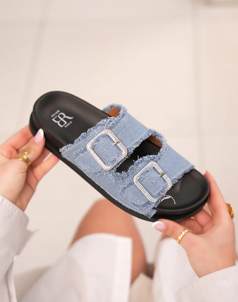 Mules femme jean bleu clair tendance à boucles strass et effet déchiré