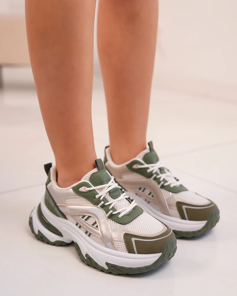 Basket blanche et kaki femme avec détails dorés et semelle épaisse