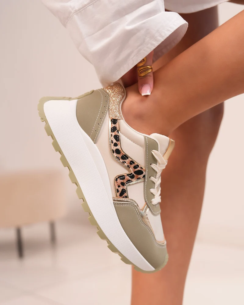 Basket blanche et verte femme avec rayures léopard et touches dorées