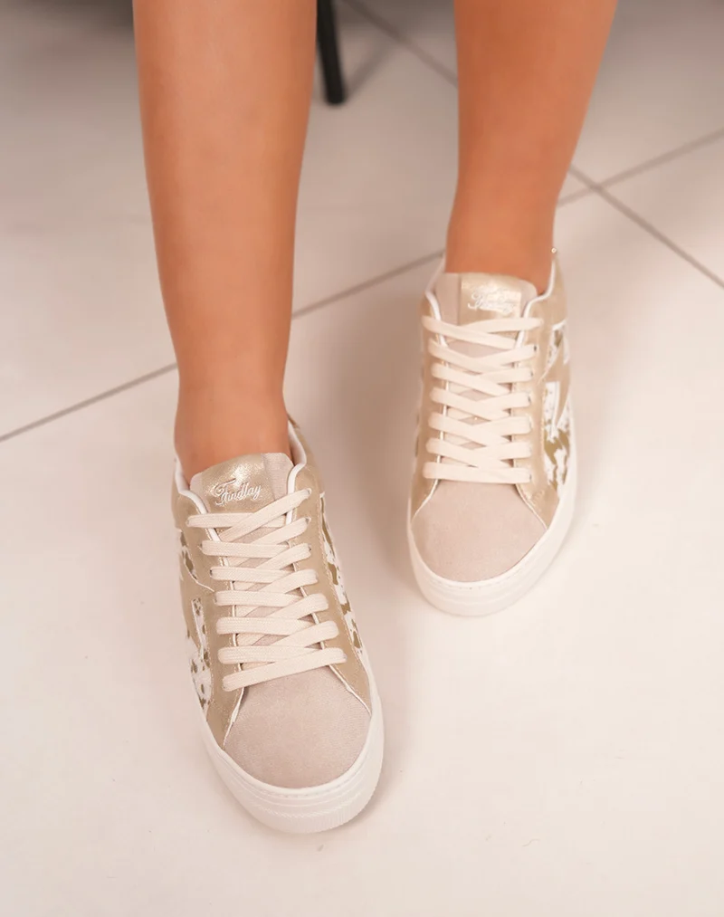 Baskets femme FINDLAY beige à empiècements dorés et effet vachette tendance
