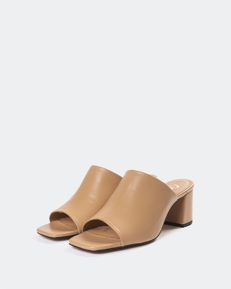 Pelham Camel Leather