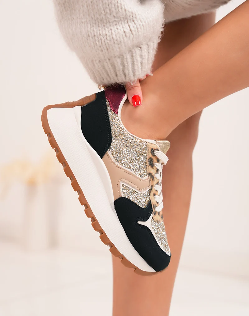 Baskets femme noires tendance avec paillettes dorées et semelle crantée