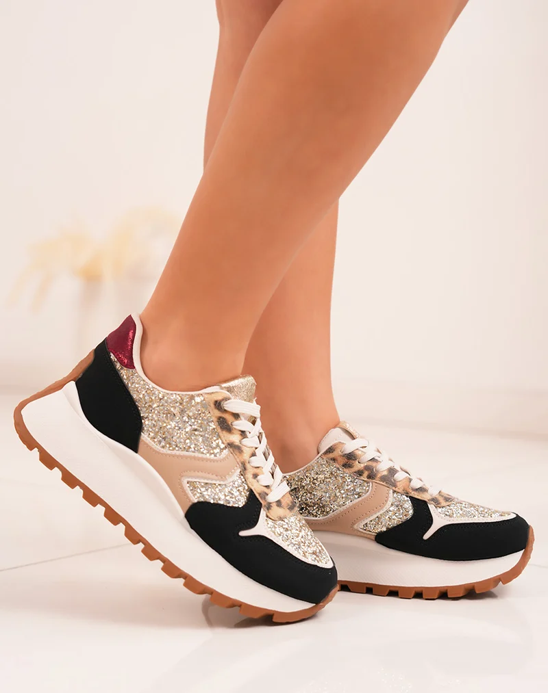 Baskets femme noires tendance avec paillettes dorées et semelle crantée