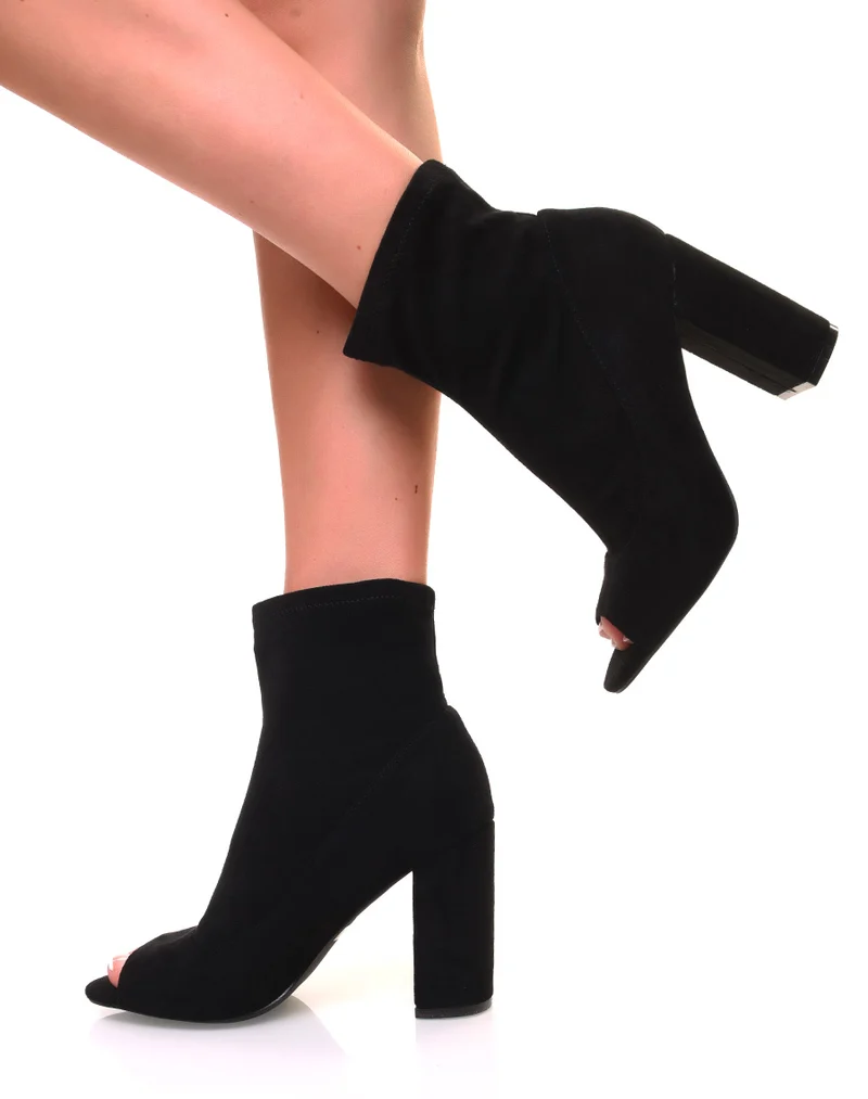 Bottines effet chaussette à talons en suédine noire