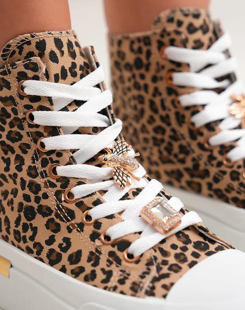 Baskets montantes femme léopard tendance avec plateforme et détails dorés