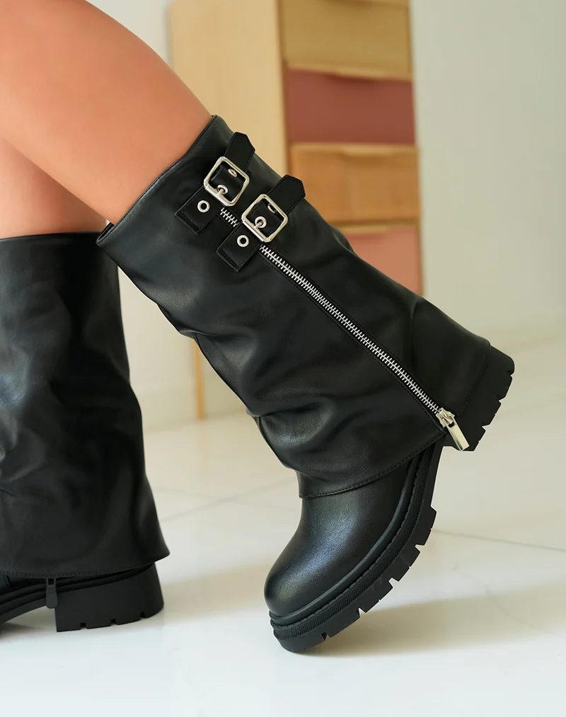 Bottines Noires Femme à Semelle Crantée avec Détails Boucles