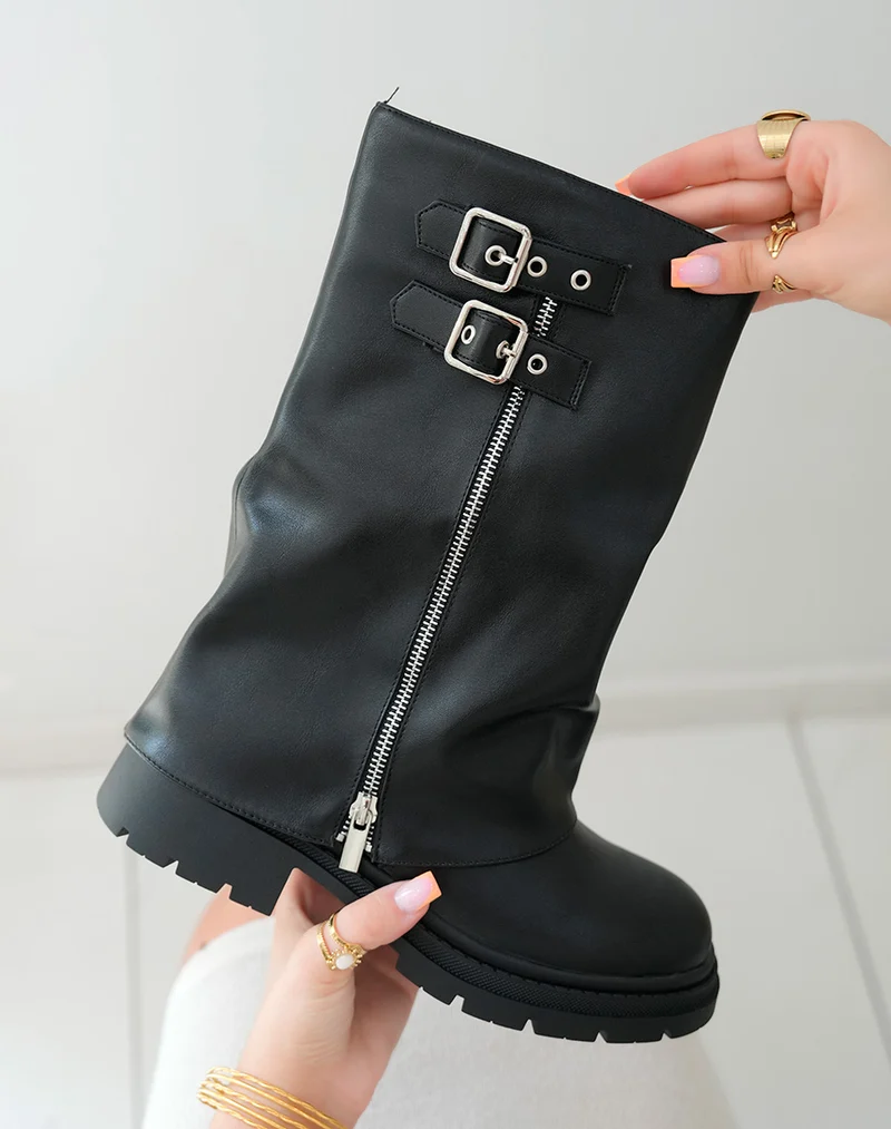 Bottines Noires Femme à Semelle Crantée avec Détails Boucles