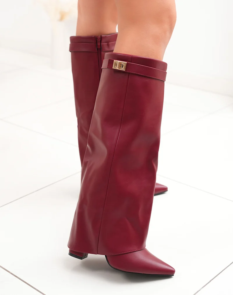 Bottes hautes femme bordeaux à talon carré et détails dorés