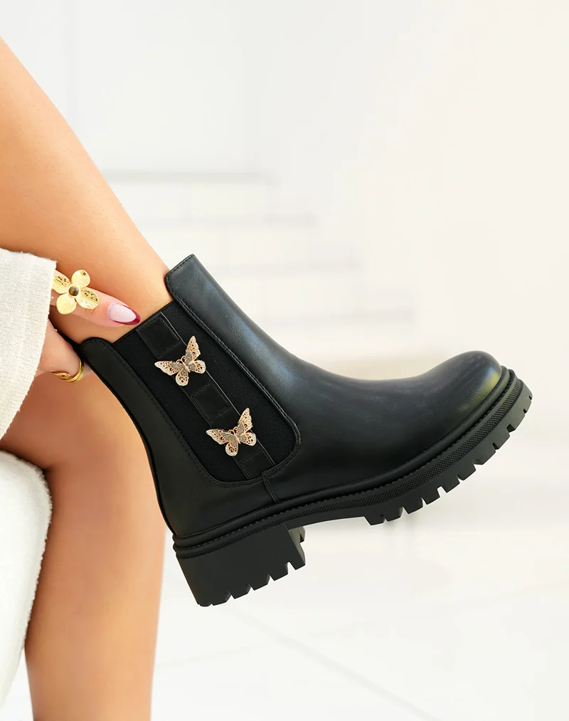 Bottines femme noires avec papillons dorés et semelle crantée