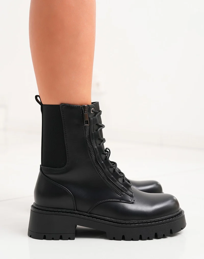Bottines femme noires à lacets et zip avec plateforme crantée