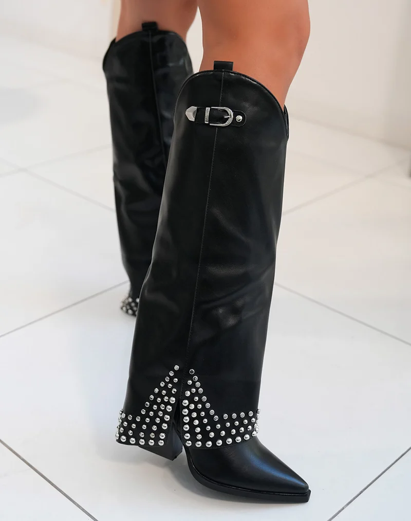 Santiags femme noires cloutées avec talon biseauté et tige haute