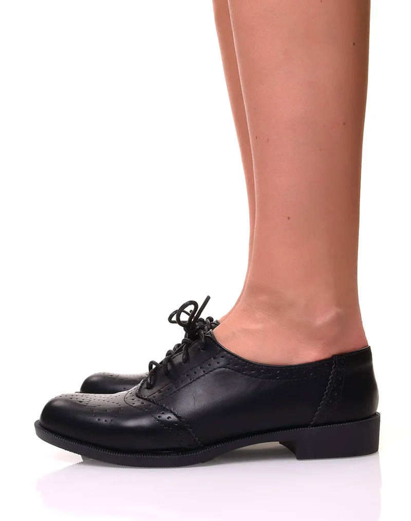 Derbies noires surpiquées à lacets