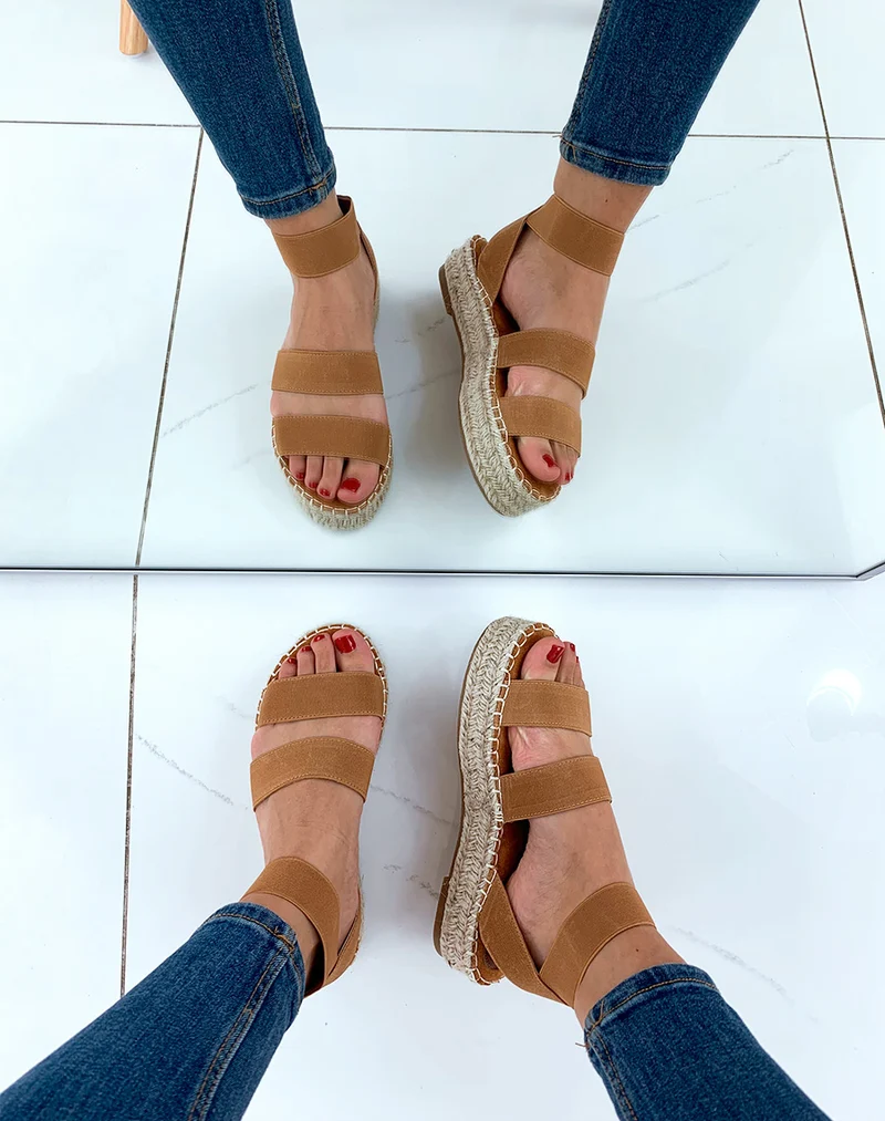 Espadrilles compensées camel