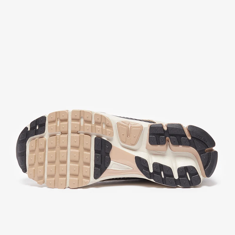 Nike Sportswear Zoom Vomero 5 pour Femme
