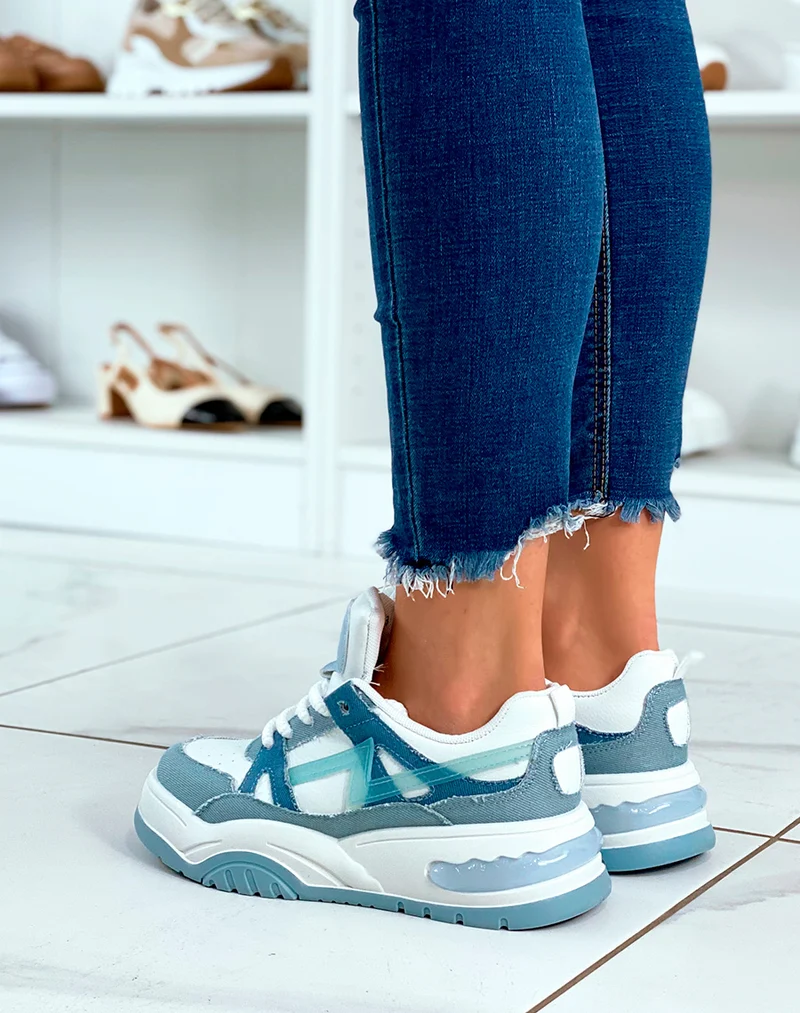 Baskets bi-couleur jeans et blanches à motif et à lacets effet corde