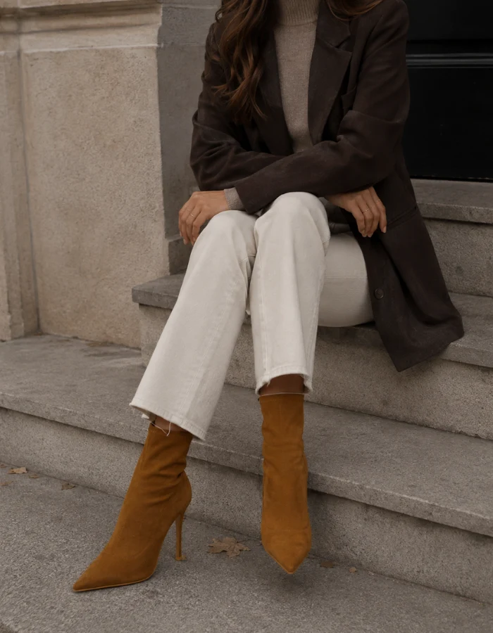 Aya Camel Suede