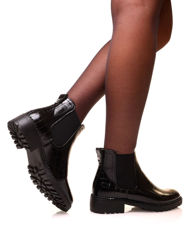 Chelsea boot noires effet croco et à détails perlés